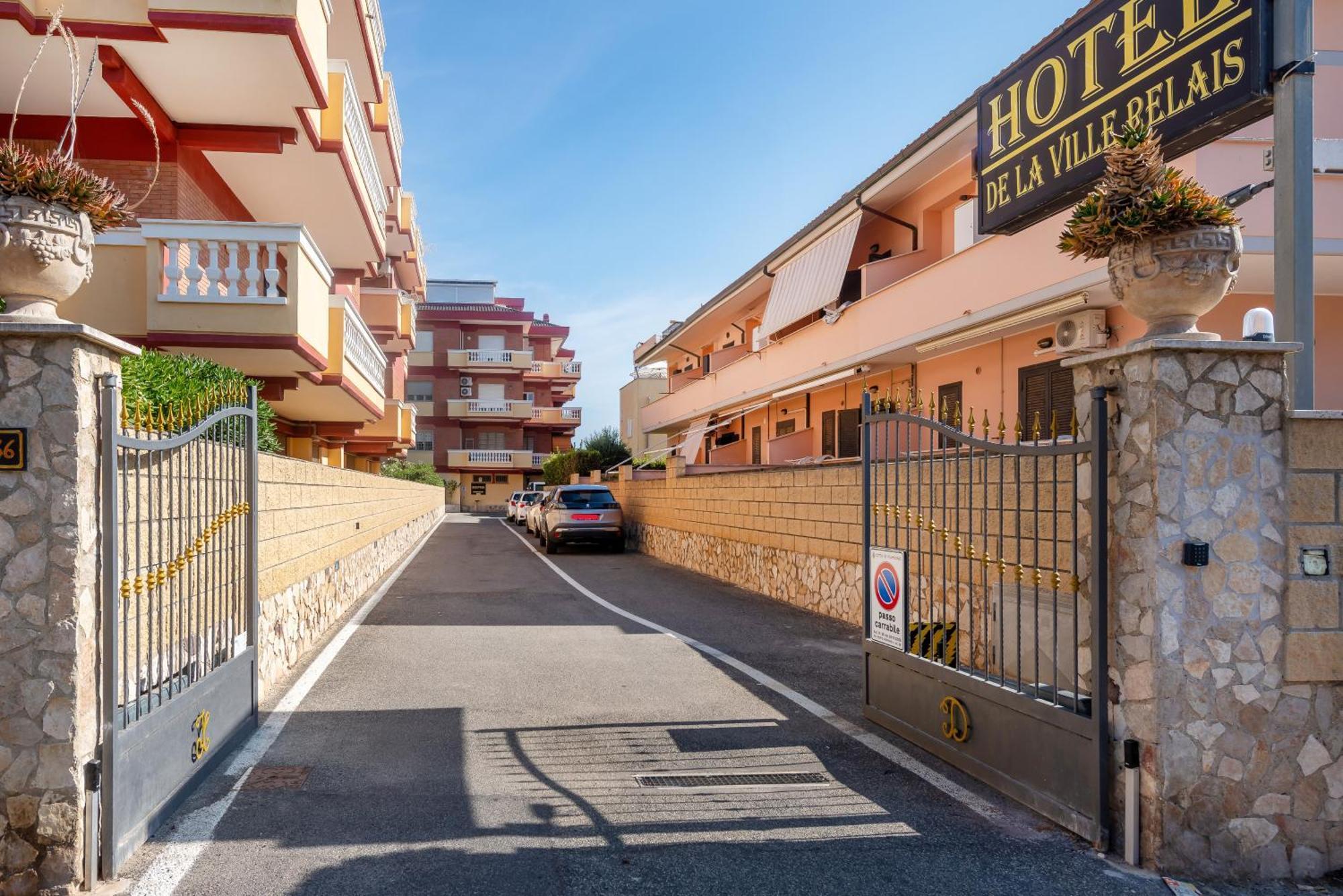 Hotel De La Ville Relais Fiumicino Exterior photo